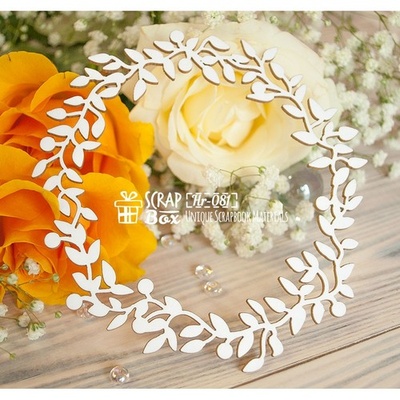 Чипборд ScrapBox - Венок лиственный большой Hr-081