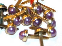 Набор брадсов Eyelet Outlet - Pearl Brads Purple/Gold, цвет фиолетовый, 5 мм, 10 штук