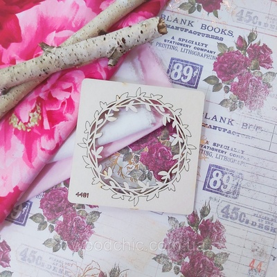 Чипборд венок из веток от WOODchic, 9х9см