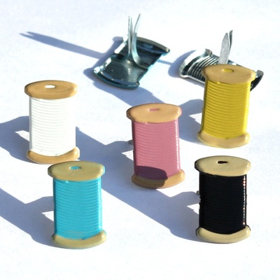 Набор брадсов Eyelet Outlet - Thread Brads, 12 штук