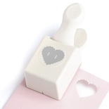 Фигурный дырокол Martha Stewart - Double Heart Button Medium