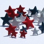 Набор брадсов Eyelet Outlet - Red, White, Blue Star Brads - Звезды красные-синие-белые, 18 штук