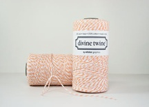 Хлопковый шнур от Divine Twine - Cotton Peach, 1 мм, цвет персиковый/белый, 1м