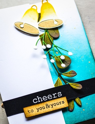 Набор из ножа для вырубки и трафарета от Poppystamps - Mistletoe Side Strips and Stencil