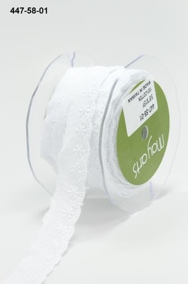 Кружево - шитье  от May Arts - White Broderie Anglasise/ eyelet trim May Arts Ribbon, 16 мм, цвет белый, длина 90 см