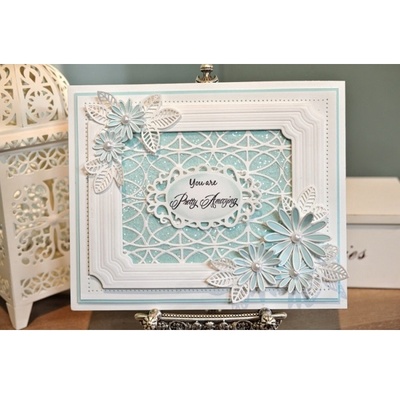 Лезвие Sue Wilson - Finishing Touches - Delicate Daisies - Complete Petals