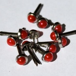 Набор брадсов Eyelet Outlet - Pearl Brads Red, цвет красный, 5 мм, 10 штук
