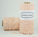 Хлопковый шнур от Divine Twine - Orange, 1 мм, цвет оранжевый/белый, 1м