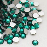 Стразы Emerald, 4.6~4.8мм, цвет зеленый, 20 шт.