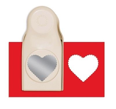 Фигурный дырокол  - Martha Stewart Punch Jumbo Scalloped Heart