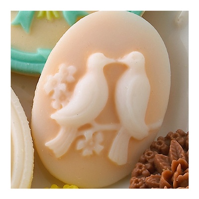 Украшение Webster's Pages - Голубки - Cameo Bulk Pack- Kissing Birds, 1 шт.