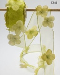 Лента с цветочком Flowers and Pearl, цвет: салатовый, ширина 38,1 мм, 90 см